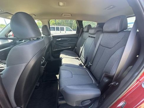 Used 2019 Hyundai Santa Fe SEL AWD/4WD image 18