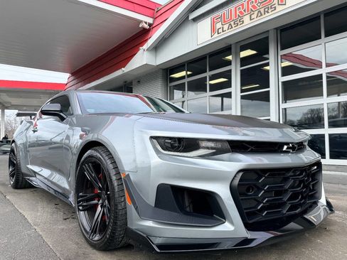 Used 2023 Chevrolet Camaro ZL1 RWD image 14