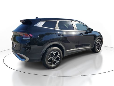 Used 2025 Kia Sportage LX AWD/4WD image 6