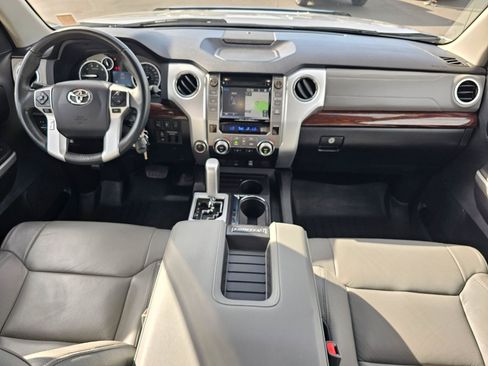 Used 2016 Toyota Tundra Limited w/ Limited Premium Package AWD/4WD image 15