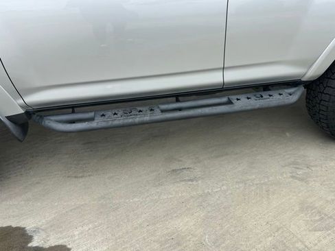 Used 2021 Toyota 4Runner SR5 image 9