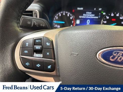 Certified 2022 Ford Explorer XLT w/ Equipment Group 202A image 28