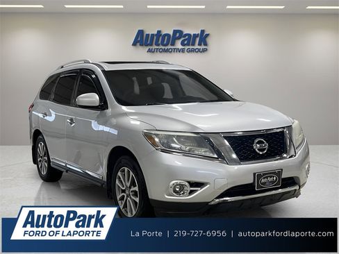 Used 2013 Nissan Pathfinder SL w/ SL Premium Pkg image 1