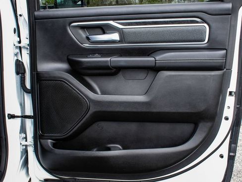 Used 2023 RAM 1500 Big Horn AWD/4WD image 12
