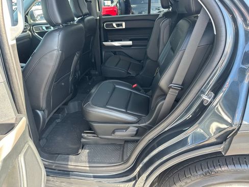 Certified 2023 Ford Explorer XLT w/ Equipment Group 202A AWD/4WD image 23