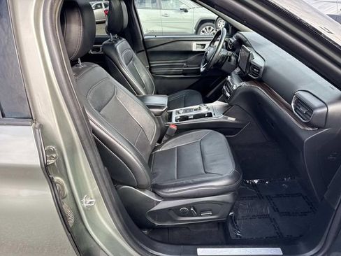 Used 2020 Ford Explorer Limited image 9