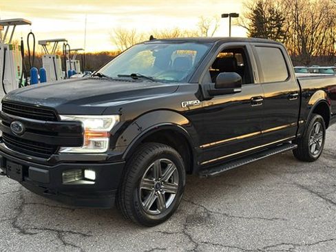 Used 2020 Ford F150 Lariat w/ Equipment Group 502A Luxury image 3