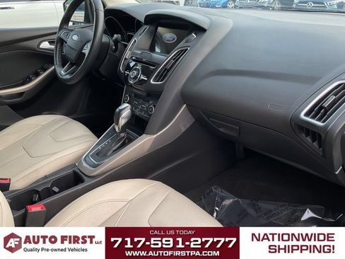 Used 2018 Ford Focus Titanium FWD image 16