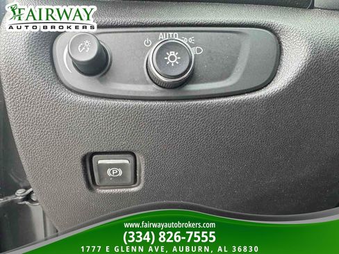 Used 2019 Chevrolet Blazer Premier w/ Sun and Wheels Package image 16