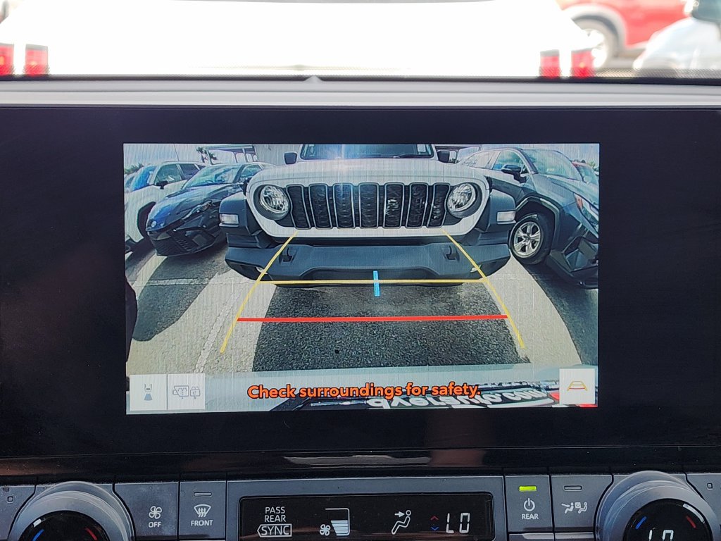 Used 2024 Toyota Grand Highlander FWD image 18