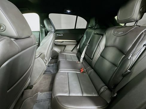 Used 2020 Cadillac XT4 Premium Luxury image 9