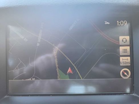 Used 2018 INFINITI Q50 Luxe w/ Essential Package (3.0T Luxe) image 21