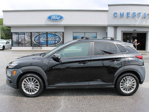 Used 2021 Hyundai Kona SEL Plus FWD image 1