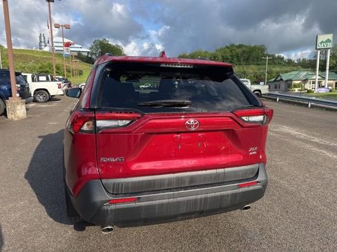 Used 2025 Toyota RAV4 XLE w/ Convenience Package AWD/4WD image 19