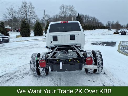 New 2026 RAM 3500 Tradesman w/ Chrome Appearance Group A AWD/4WD image 5