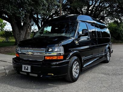Used 2020 Chevrolet Express 2500 Extended w/ Enhanced Convenience Package