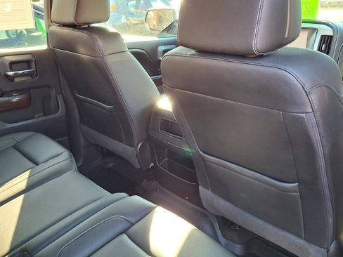 Used 2017 GMC Sierra 1500 SLT w/ SLT Premium Package AWD/4WD image 10