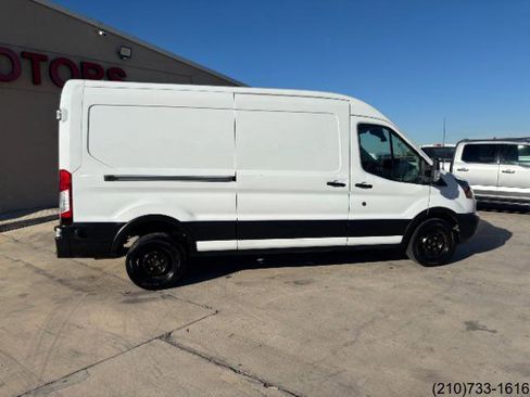 Used 2019 Ford Transit 250 148 Medium Roof image 8