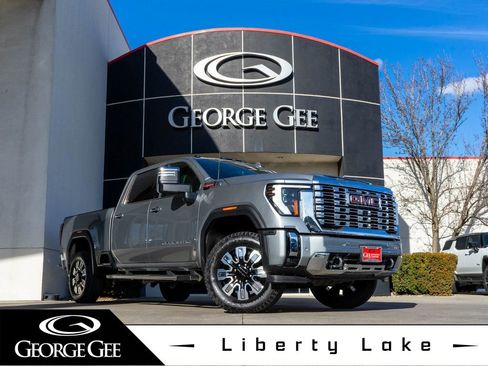 New 2025 GMC Sierra 2500 Denali w/ Denali Reserve Package AWD/4WD image 1