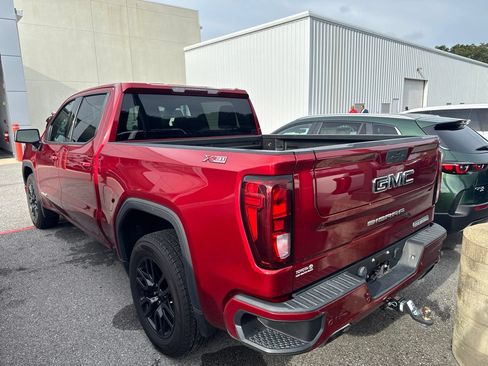 Used 2021 GMC Sierra 1500 Elevation w/ Driver Alert Package I AWD/4WD image 8