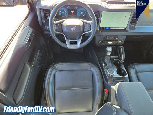 Certified 2025 Ford Bronco Badlands AWD/4WD image 10