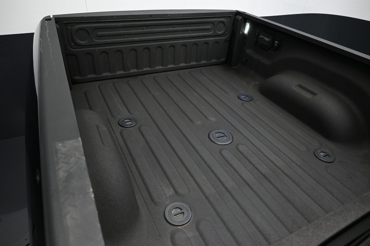 Used 2024 RAM 2500 Limited AWD/4WD image 43