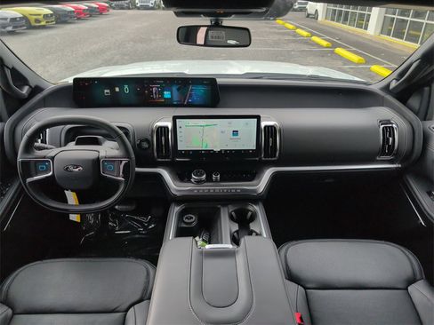 New 2025 Ford Expedition Platinum w/ Stealth Performance Package image 14