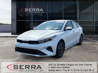 Used 2023 Kia Forte LXS FWD video 1