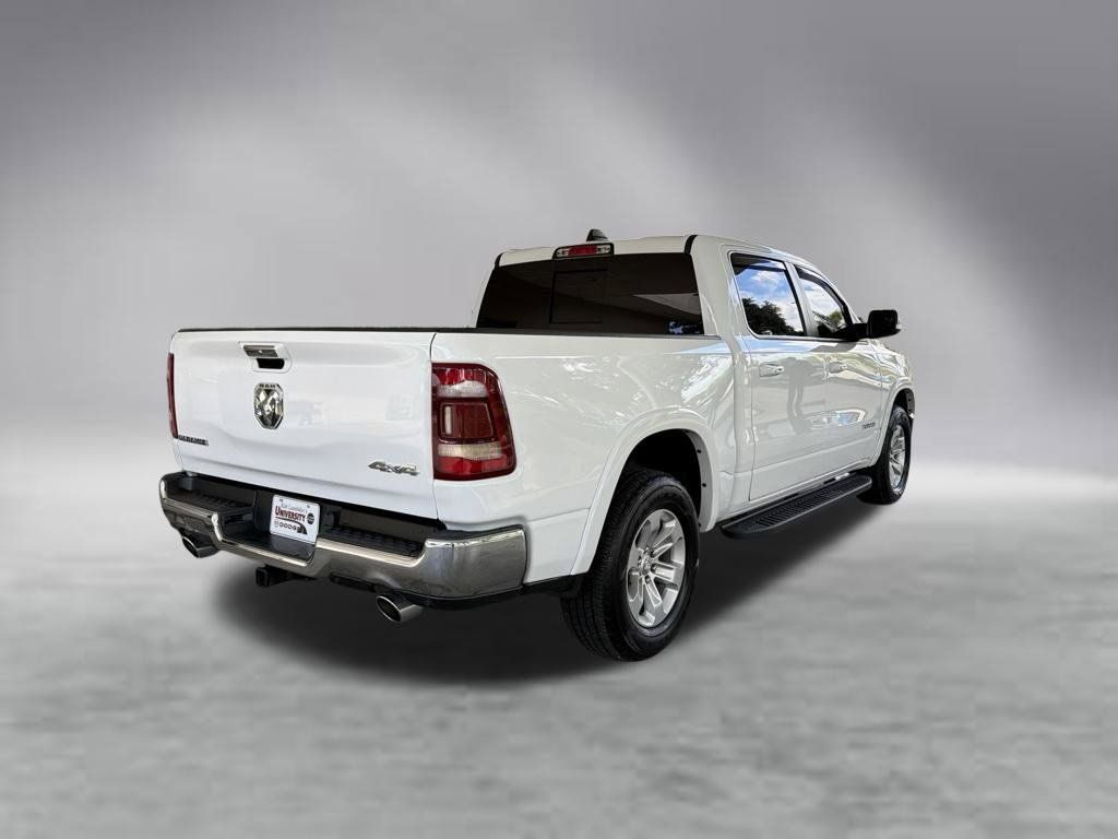 Used 2022 RAM 1500 Laramie AWD/4WD image 3