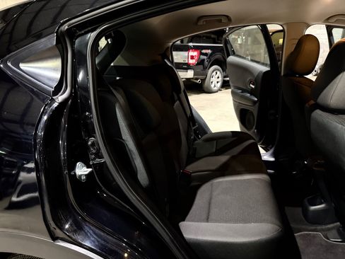 Used 2022 Honda HR-V LX image 23