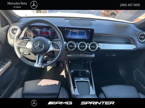Certified 2025 Mercedes-Benz GLB 250 image 18