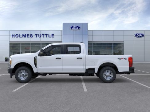 New 2026 Ford F250 XL AWD/4WD image 3
