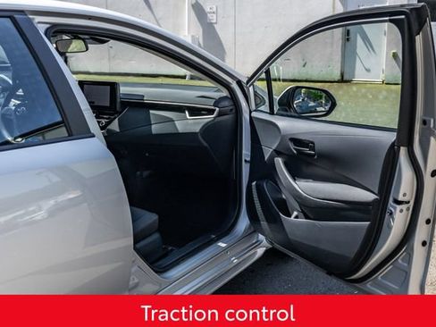 Used 2024 Toyota Corolla LE FWD image 18