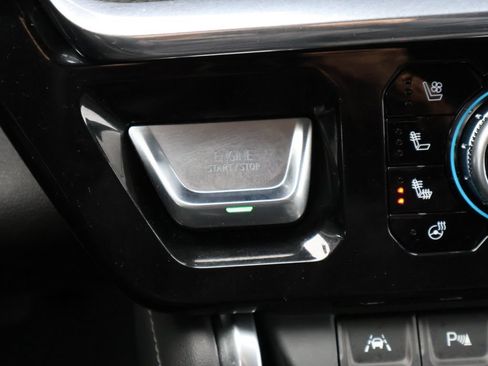 Used 2024 GMC Sierra 1500 Denali AWD/4WD image 28