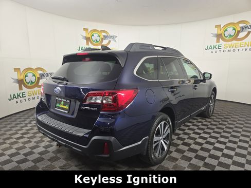 Used 2018 Subaru Outback 2.5i Limited w/ Popular Package #2 image 9