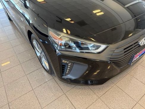 Used 2017 Hyundai Ioniq Limited FWD image 8