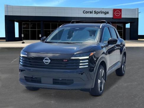 New 2026 Nissan Kicks SR w/ Illumination Package FWD image 1