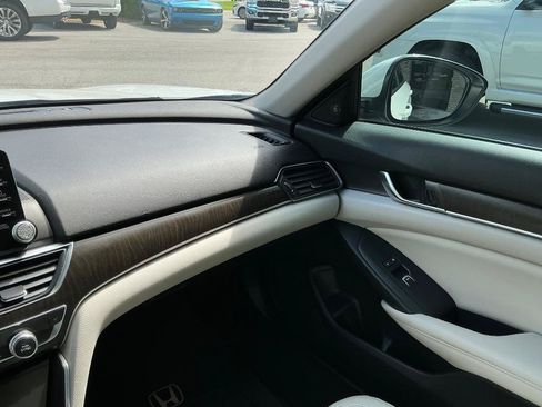 Used 2021 Honda Accord EX-L image 19