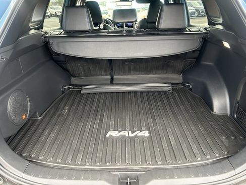 Used 2025 Toyota RAV4 XSE image 9