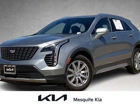 Used 2023 Cadillac XT4 Premium Luxury image 1