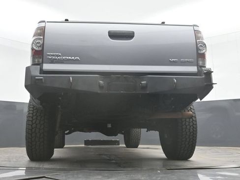 Used 2015 Toyota Tacoma 4x4 Double Cab w/ SR5 Package image 33