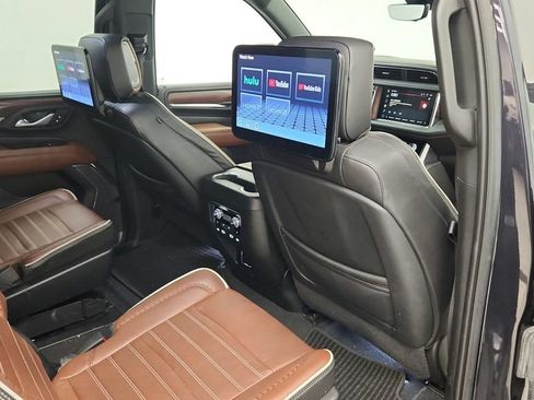 Used 2023 GMC Yukon Denali Ultimate AWD/4WD image 34
