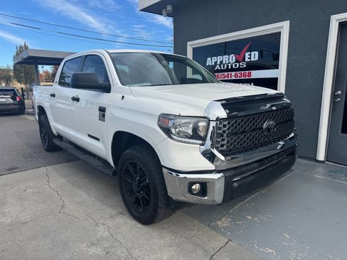 Used 2020 Toyota Tundra SR5 w/ SR5 Upgrade Package image 1