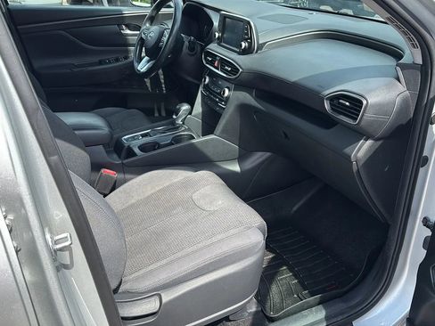 Used 2019 Hyundai Santa Fe SEL AWD/4WD image 16