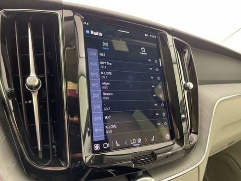 Certified 2024 Volvo XC60 T8 Plus w/ Protection Package image 23