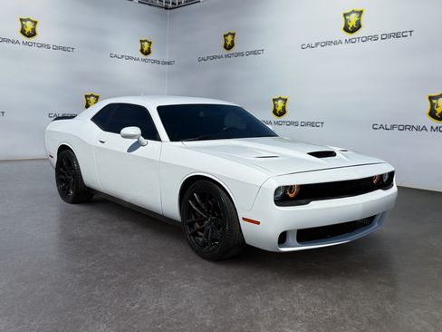 Used 2021 Dodge Challenger R/T Scat Pack RWD image 7