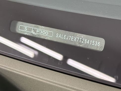 New 2026 Land Rover Defender 110 S AWD/4WD image 32