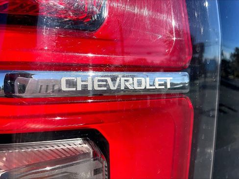 Used 2021 Chevrolet Tahoe Z71 image 31