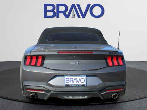 Used 2024 Ford Mustang GT Premium image 5