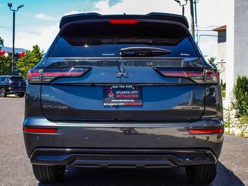 New 2026 Mitsubishi Outlander SEL Black Edition AWD/4WD image 5